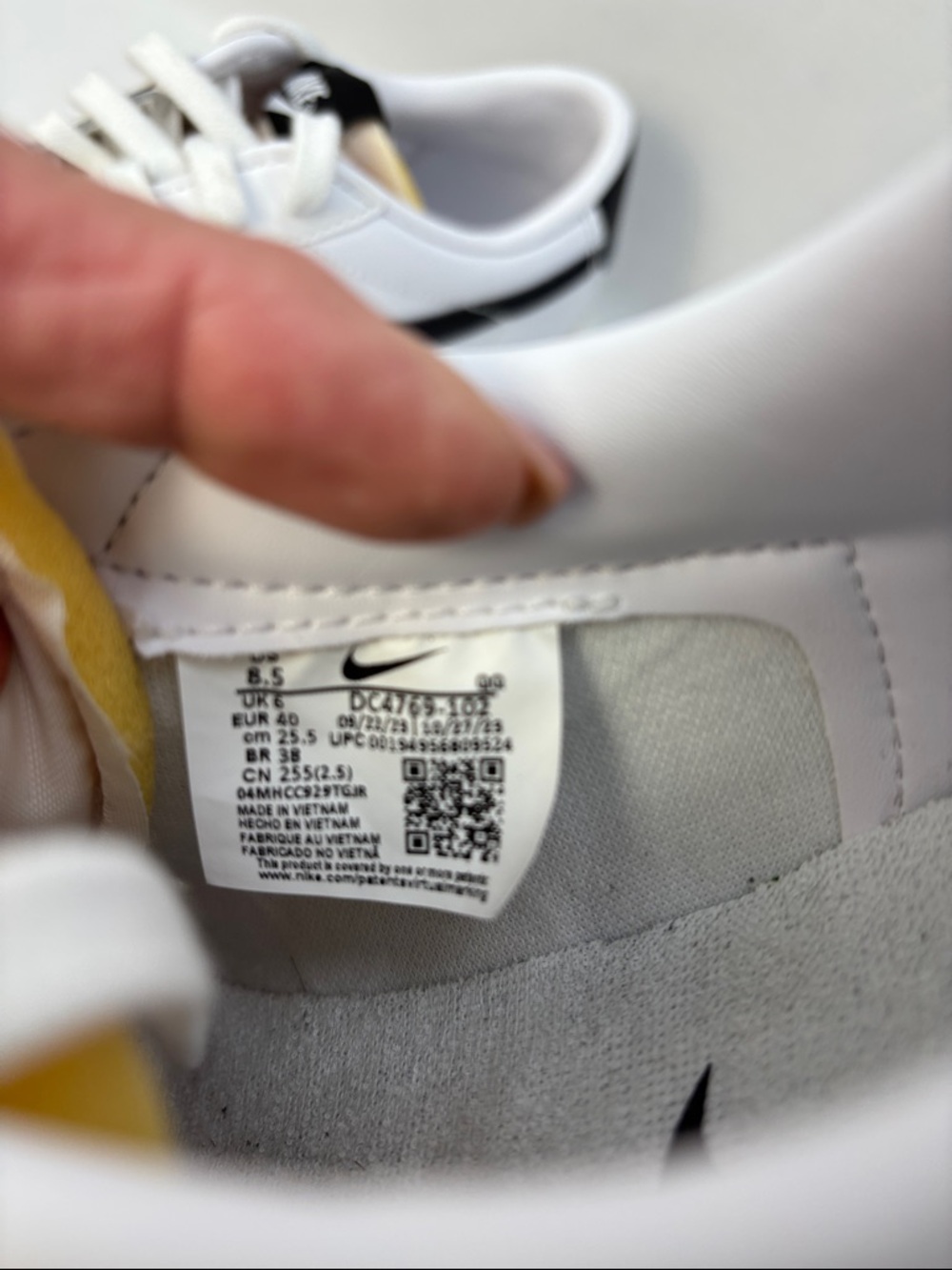 Nike Blazer Low ‘77 Women’s Sz8.5 New White with Black Swoosh Sneakers #323 - Picture 4 of 14